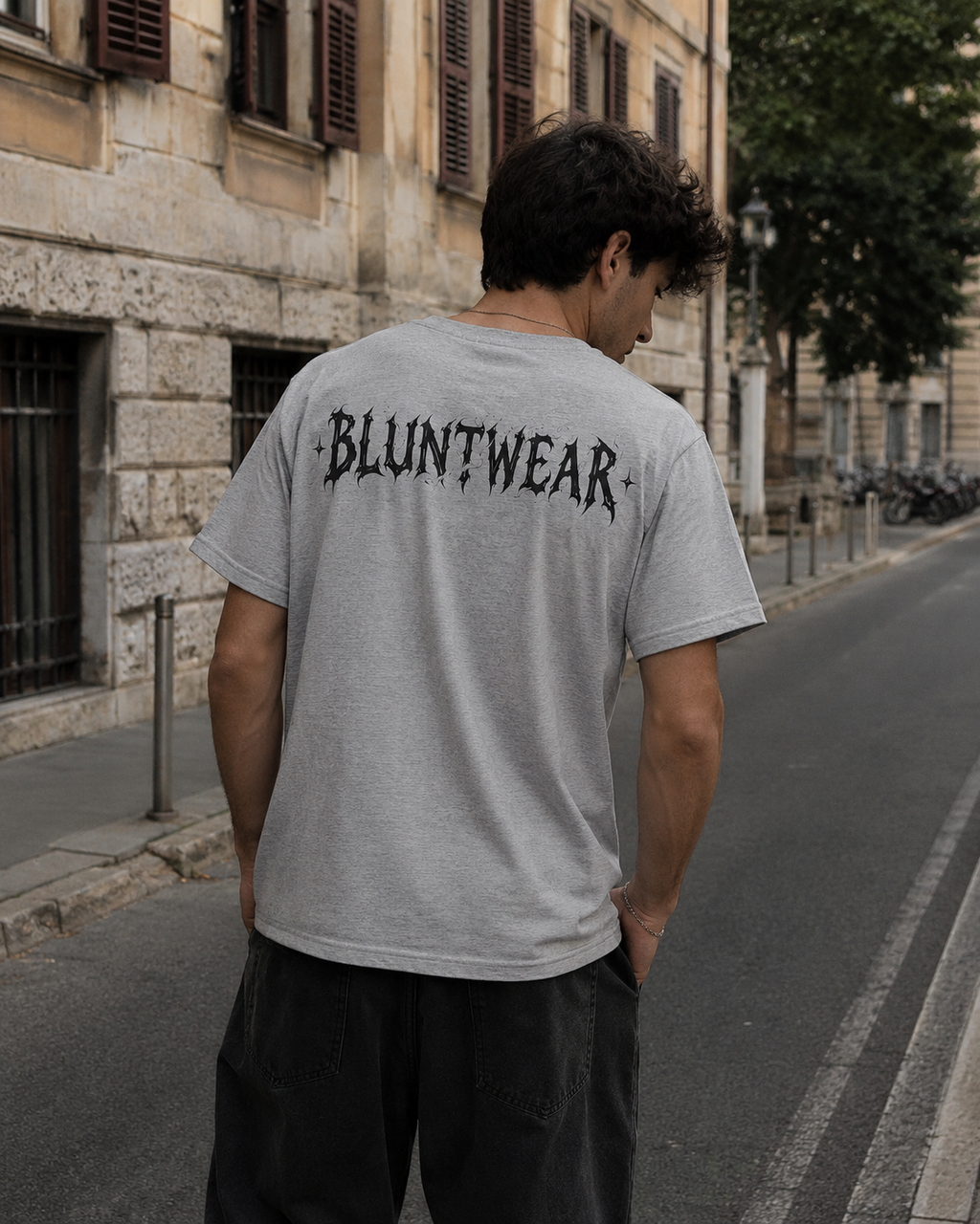 BLUNTWEAR SIGNATURE TEE- Bluntwear